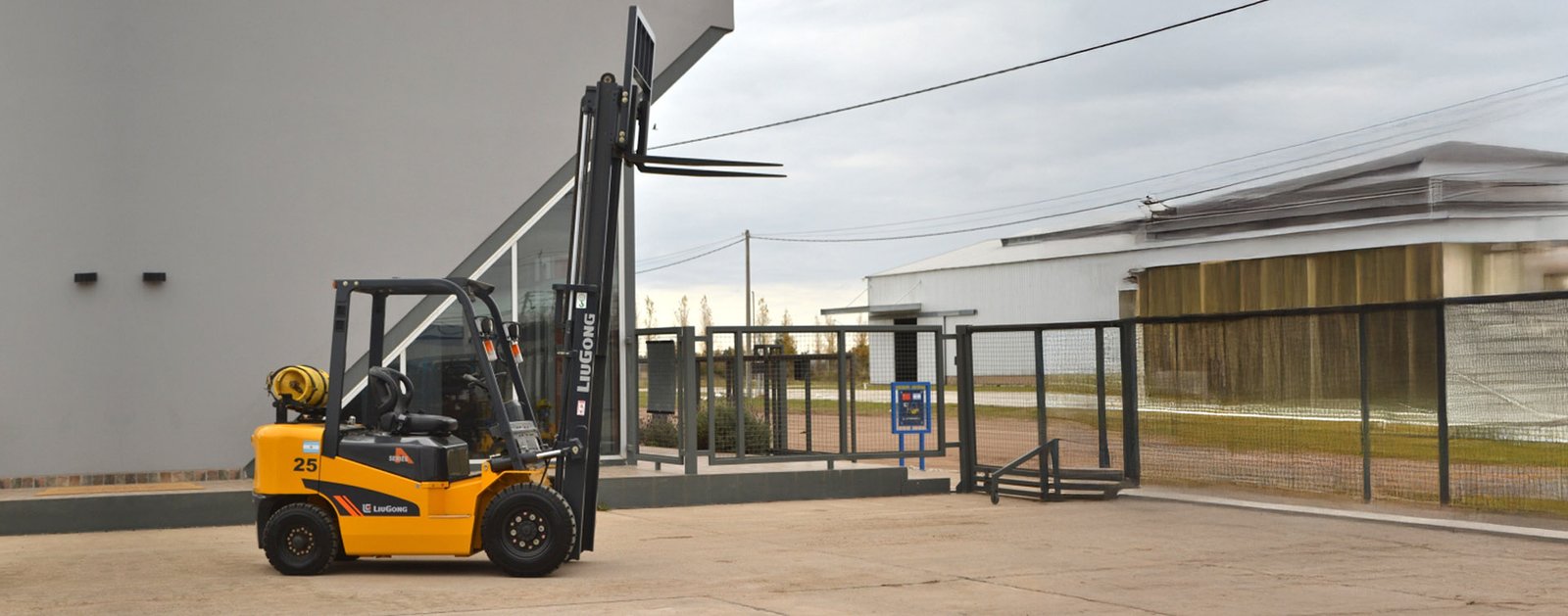 Autoelevador Alquiler de Autoelevadores en pergamino y la zona